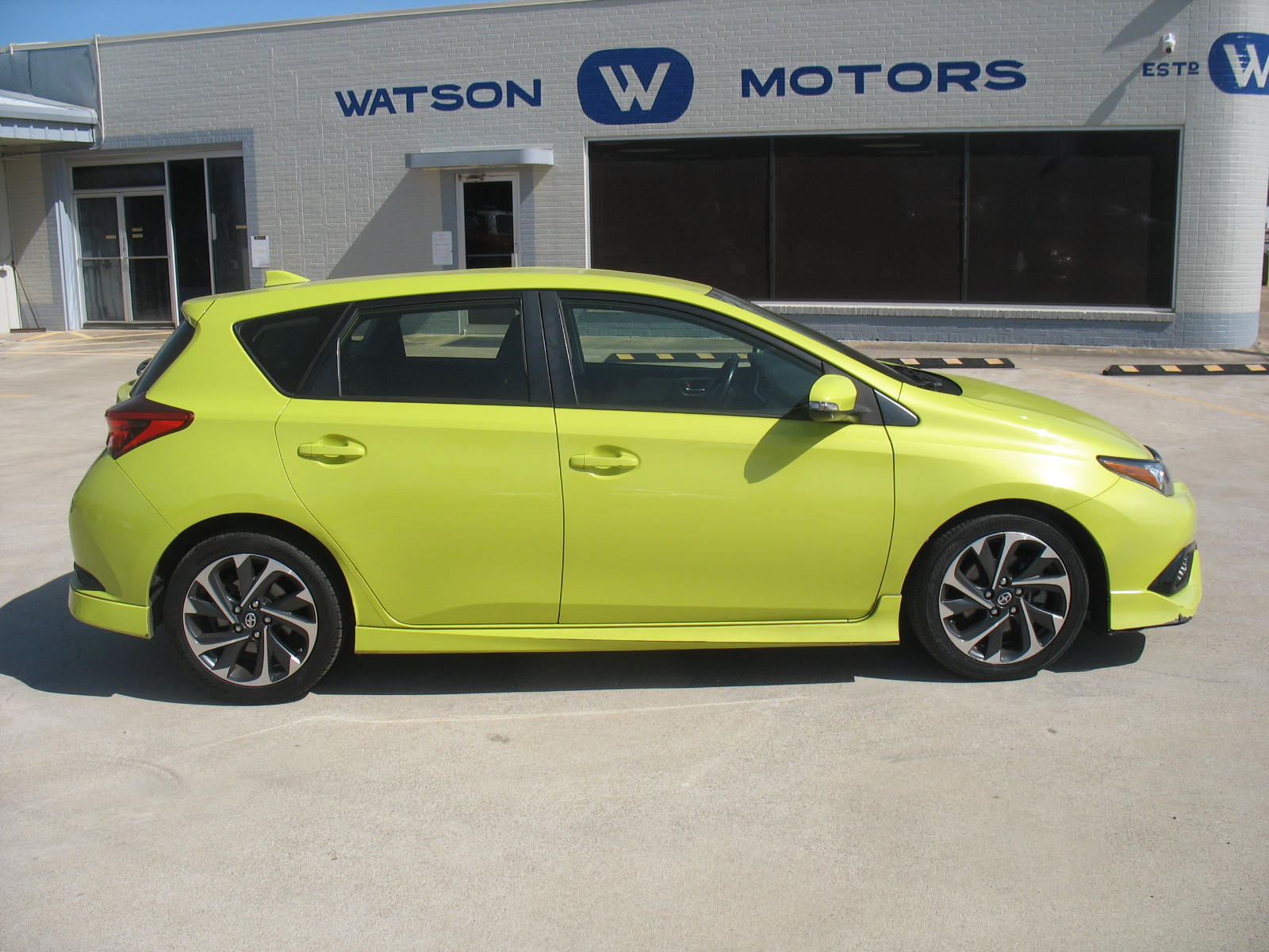 2016 Scion iM