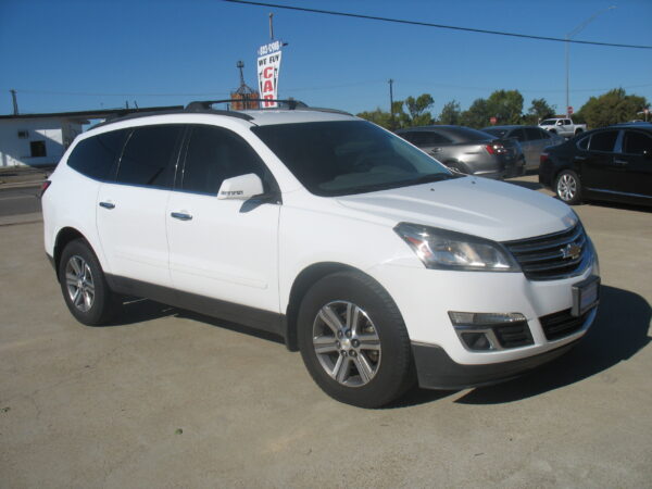 2017 Chevrolet Traverse LT