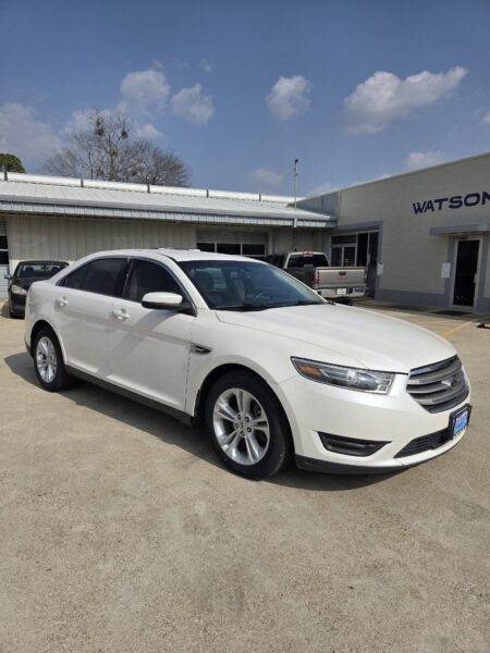 2016 Ford Taurus SEL