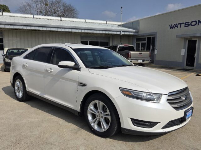 2016 Ford Taurus SEL