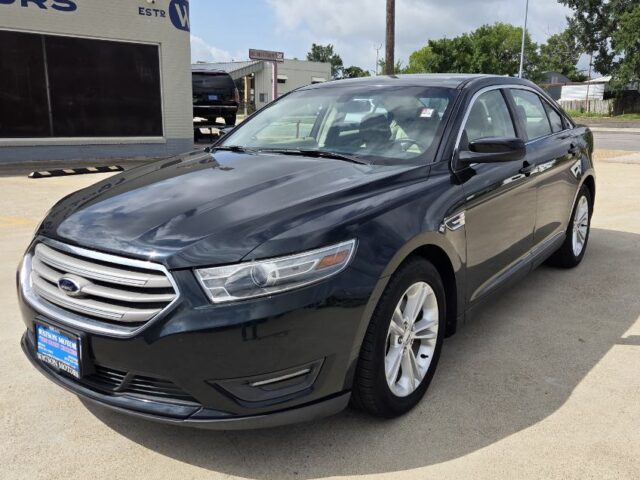 2014 Ford Taurus SEL